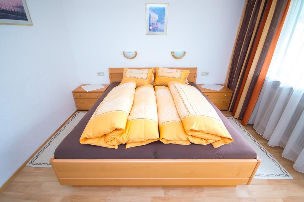 Haus Alpengruss Hotel Solden Room photo