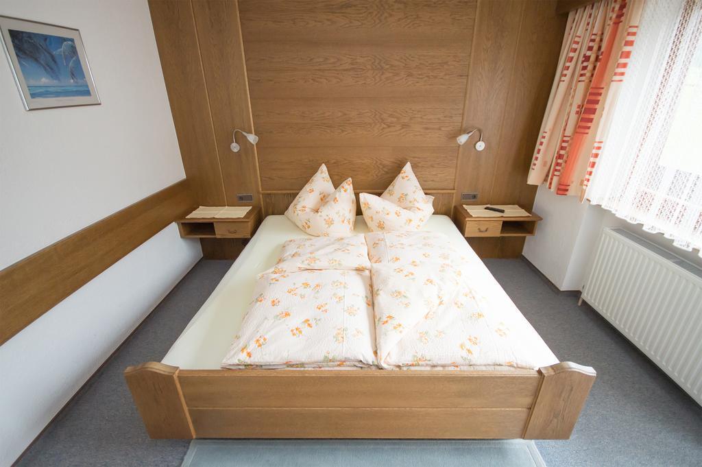 Haus Alpengruss Hotel Solden Room photo