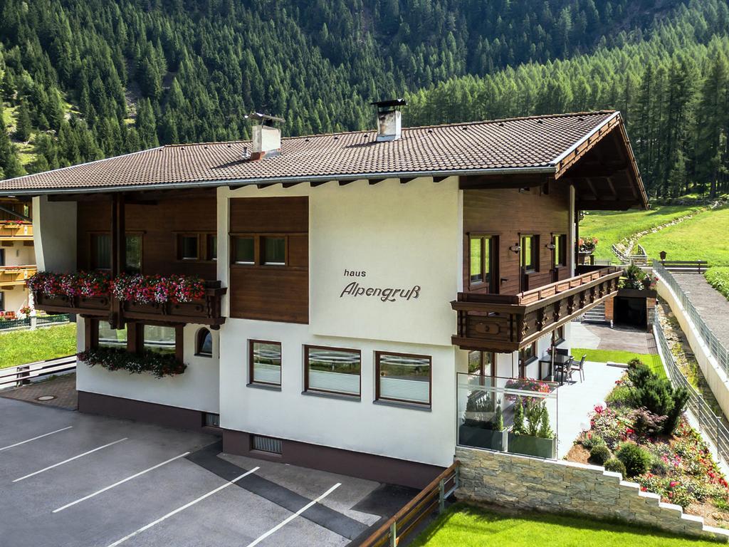 Haus Alpengruss Hotel Solden Exterior photo